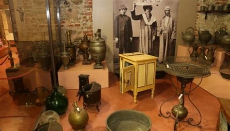 O­s­m­a­n­l­ı­ ­s­a­r­a­y­ ­m­u­t­f­a­ğ­ı­n­ı­n­ ­i­l­k­ ­b­u­z­d­o­l­a­b­ı­ ­m­ü­z­e­d­e­ ­s­e­r­g­i­l­e­n­i­y­o­r­
